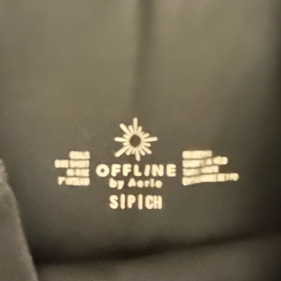 Aerie offline mid thigh bike shorts - Picture 3 of 3